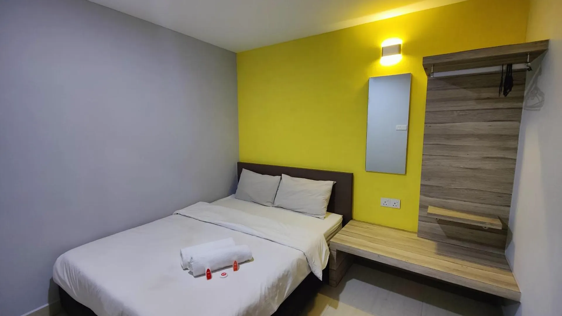 Hotel Oyo 90848 Link Suite Johor Bahru