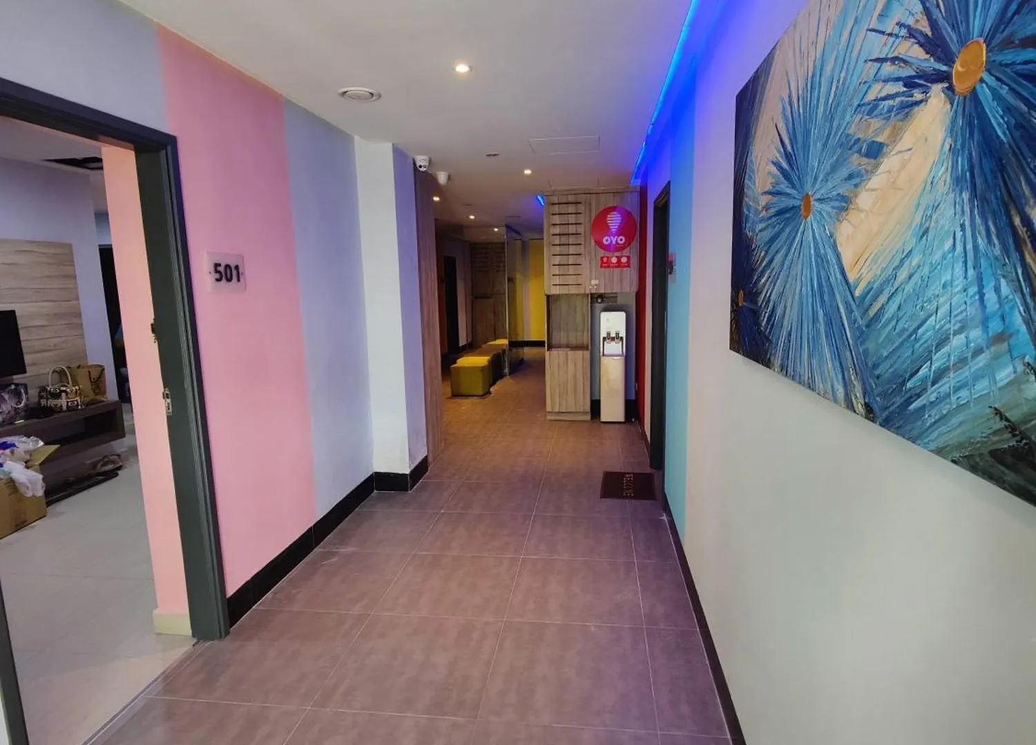 Oyo 90848 Link Suite Johor Bahru Hotel