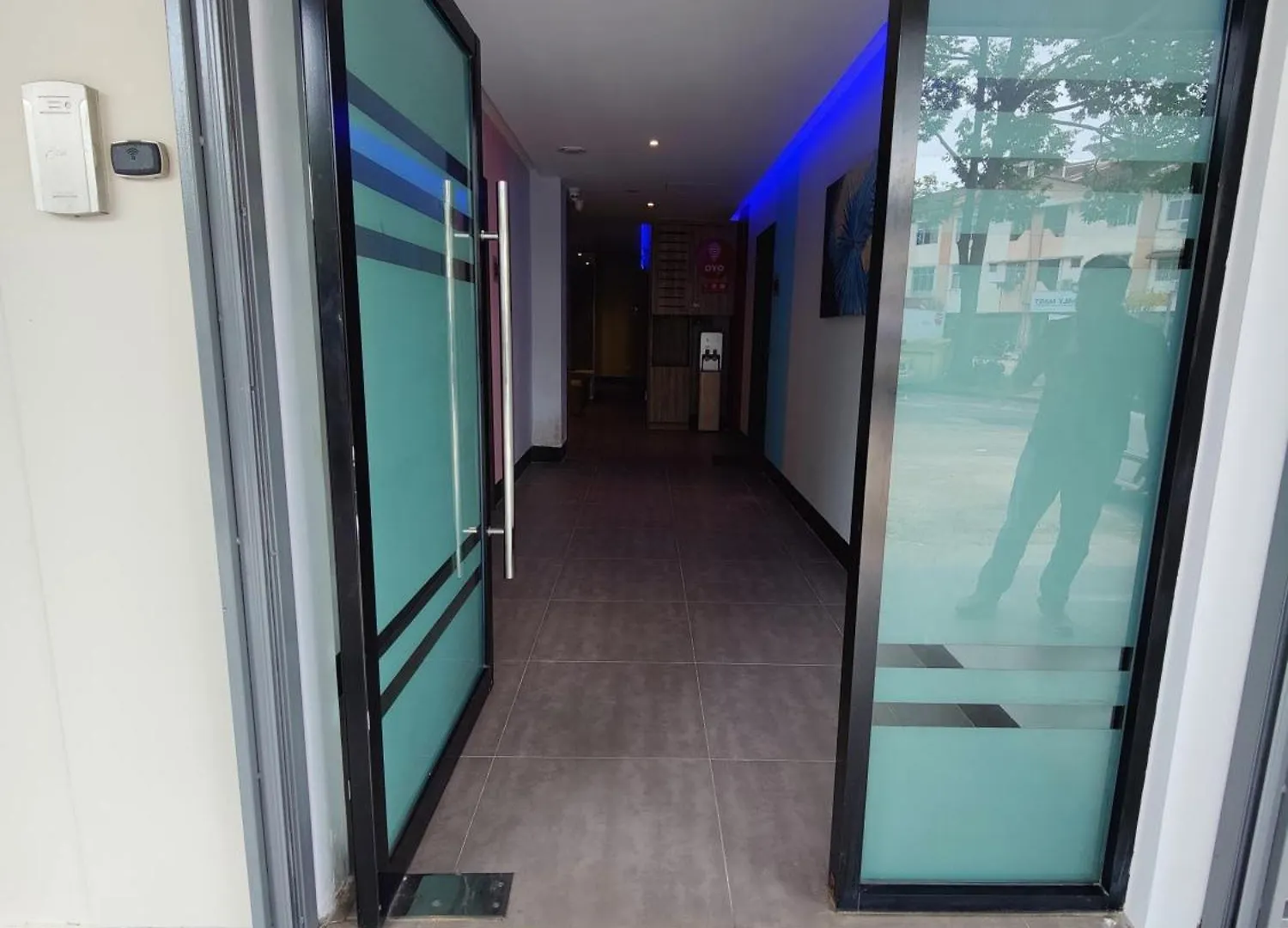 Oyo 90848 Link Suite Johor Bahru