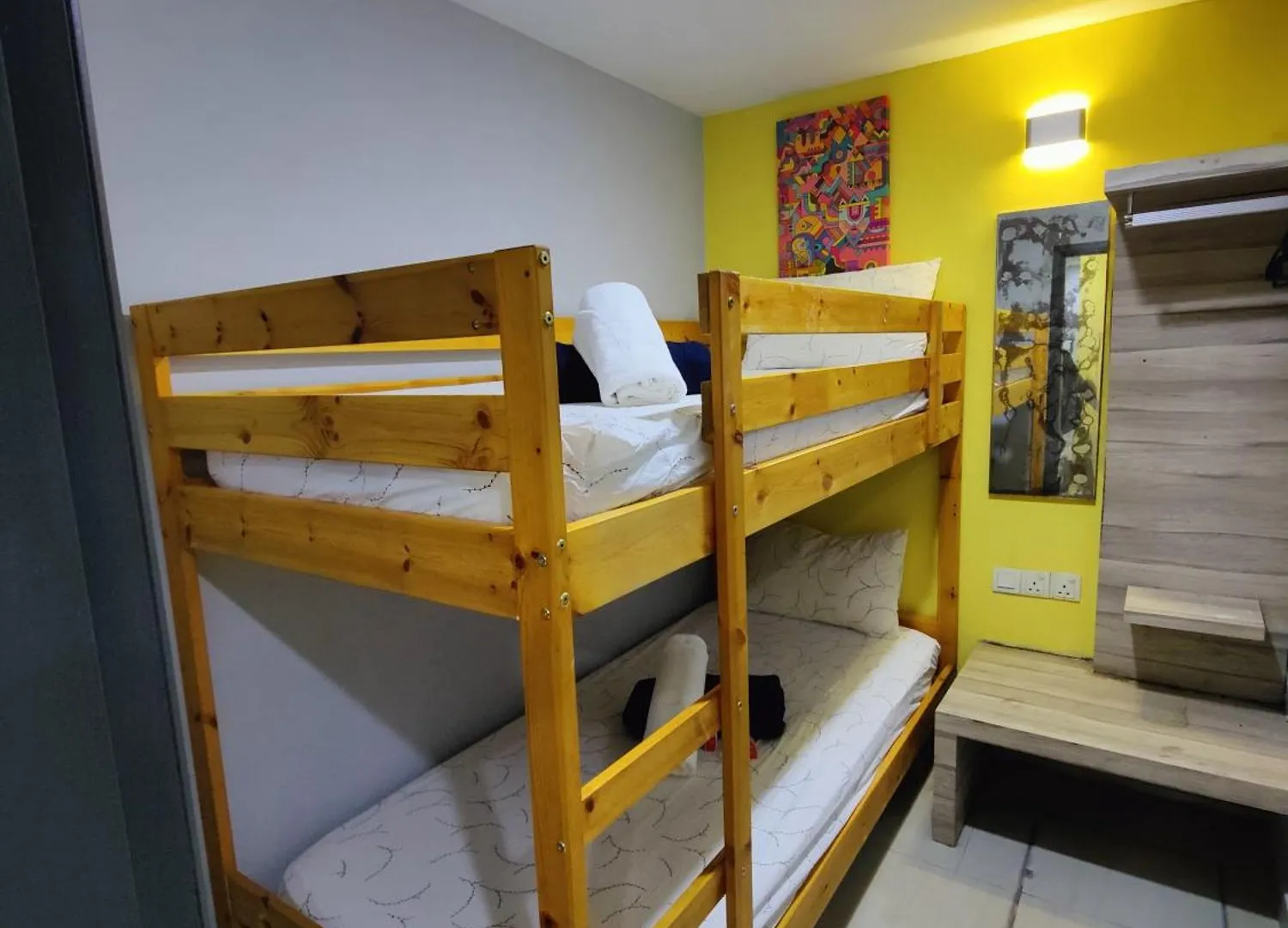 Oyo 90848 Link Suite Johor Bahru Malásia
